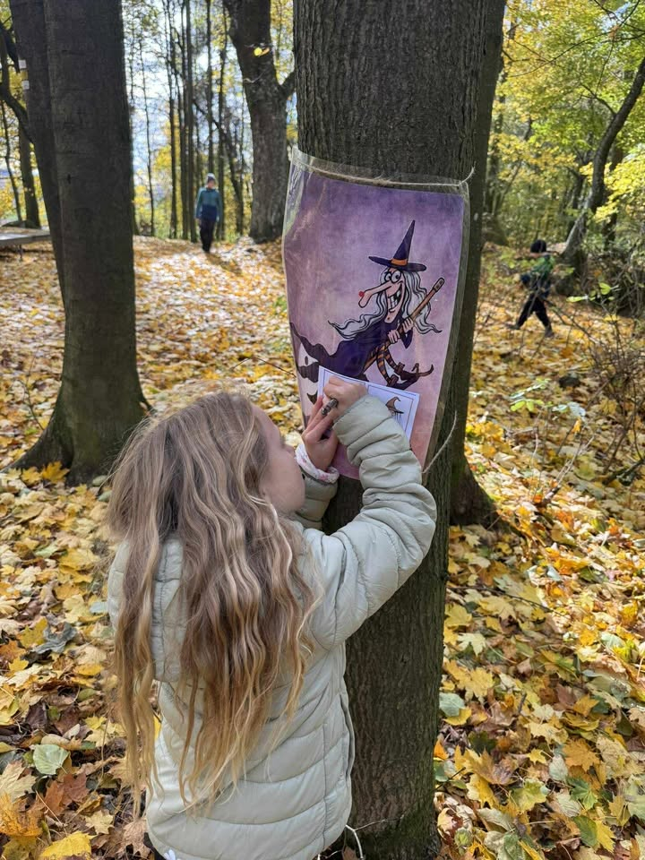 557406279_1560342325401395_5134479456638377285_n.jpg
