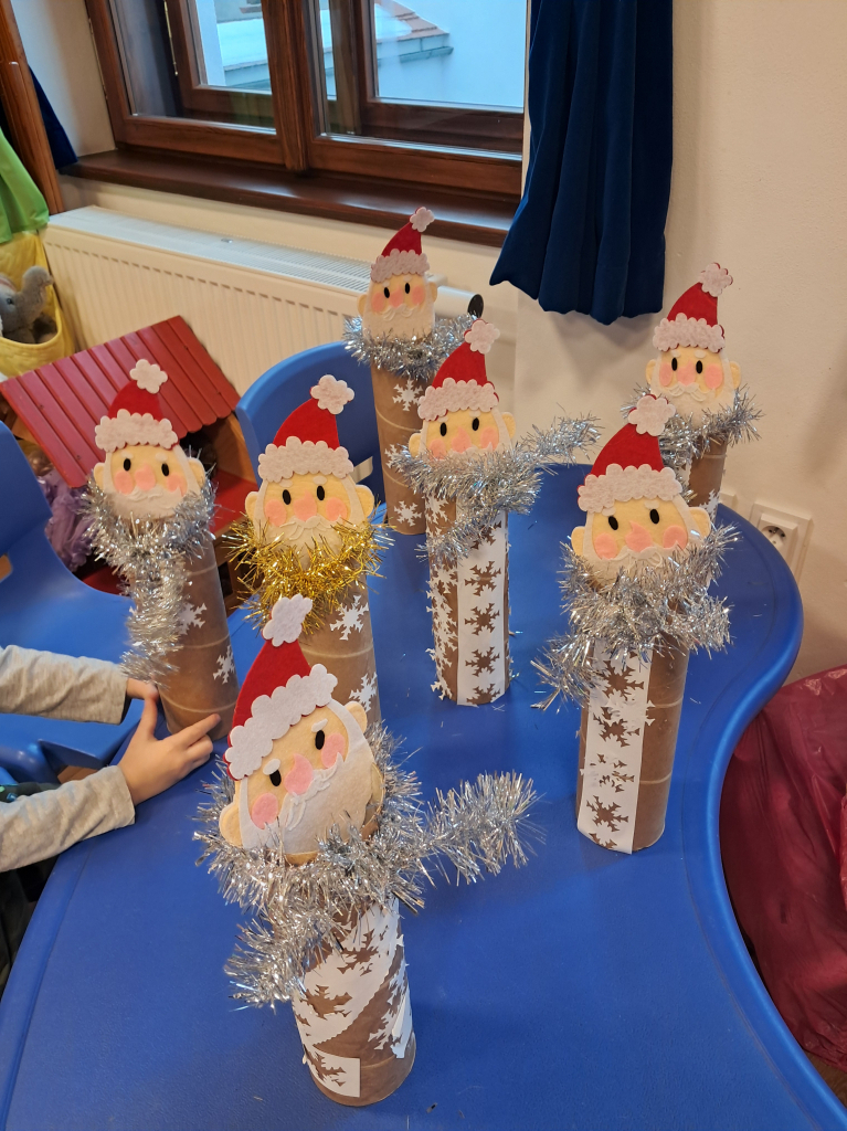 Minimateřinka Mikuláš.jpg