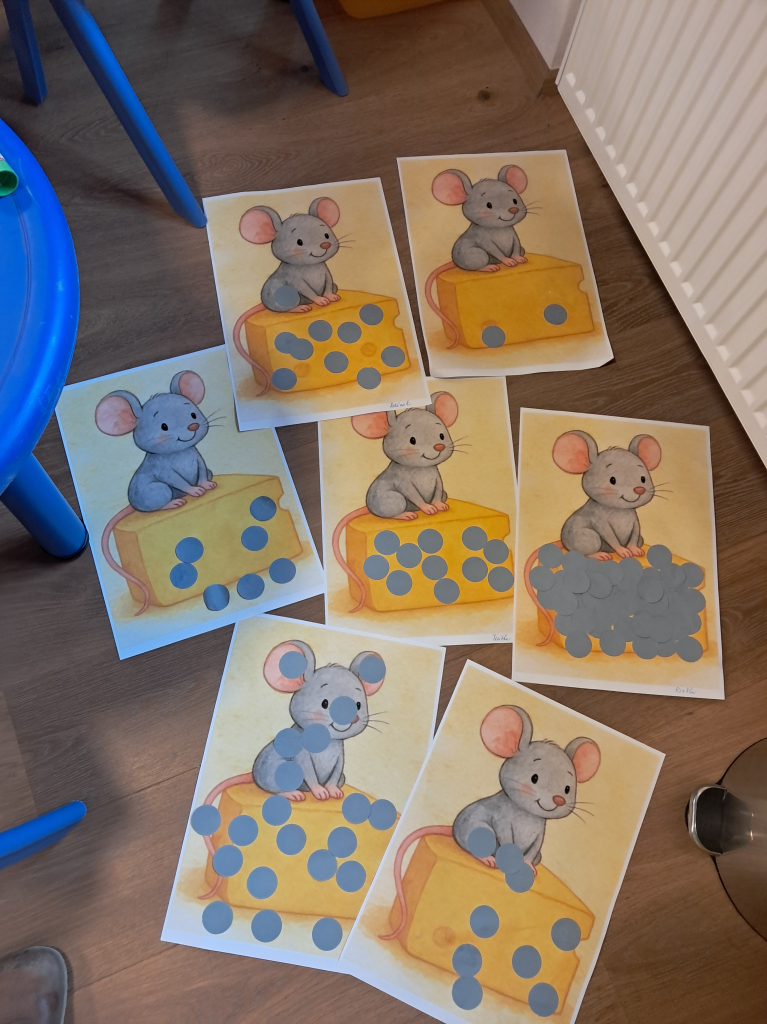 Minimateřinka netopýři.jpg