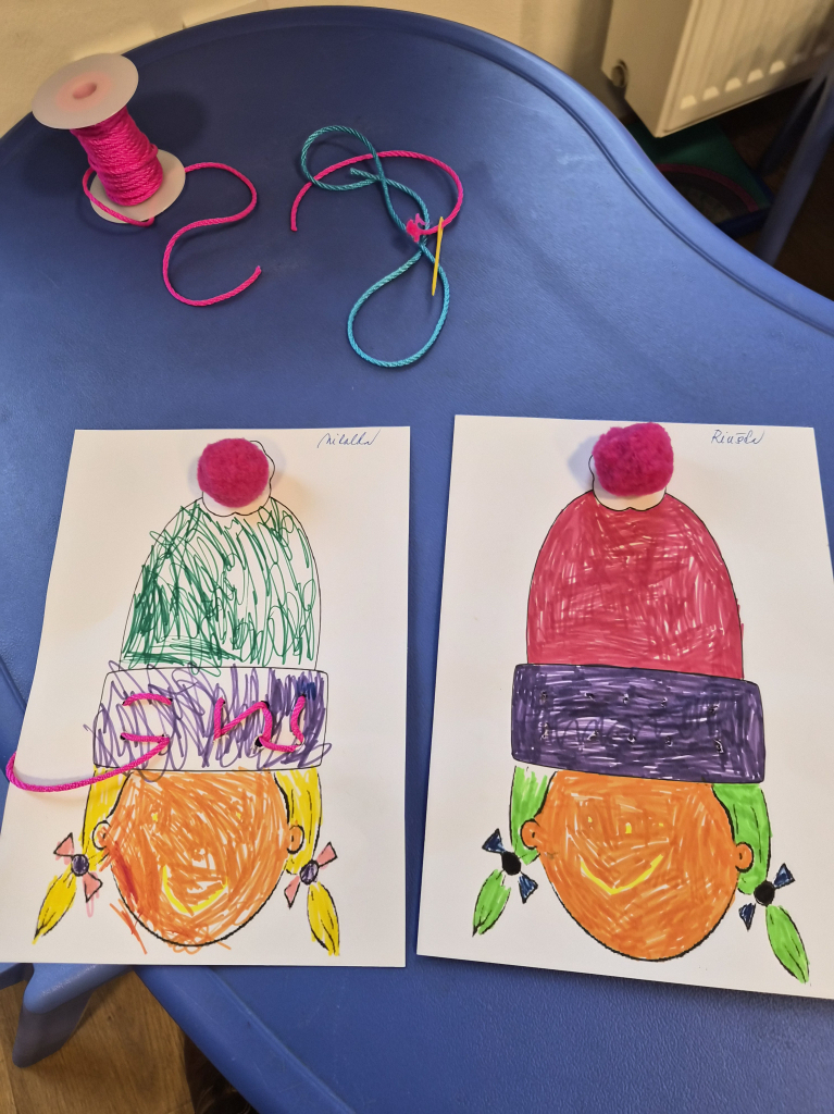 Minimateřinka vyšívání.jpg